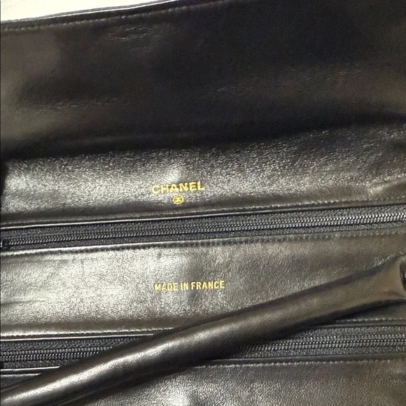 Rare Chanel Black Silk and Leather Jewelry Case - Picture 4 of 10